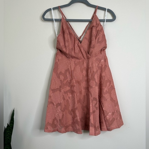 LULUS Days of Beauty Rose Pink Burnout Floral
Skater Dress M NWT - Picture 5 of 10